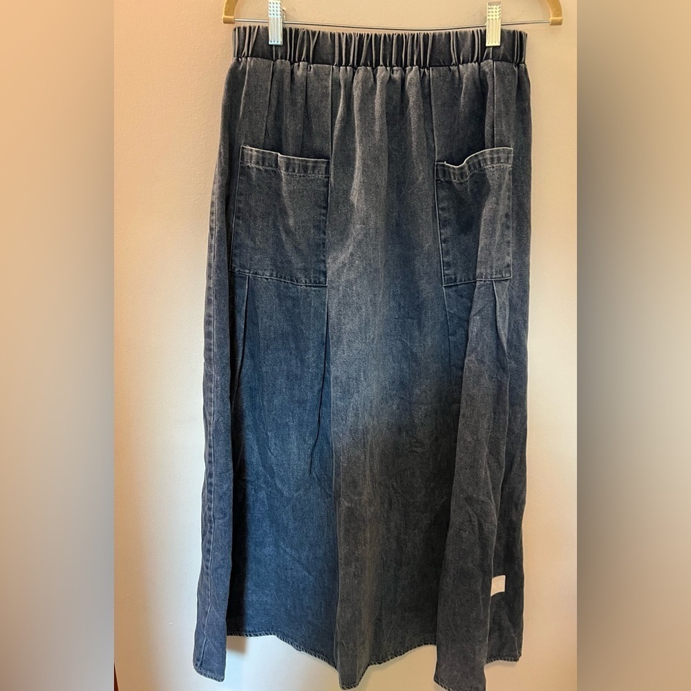 BACE COLLECTION Mid Blue Denim Pocket Skirt